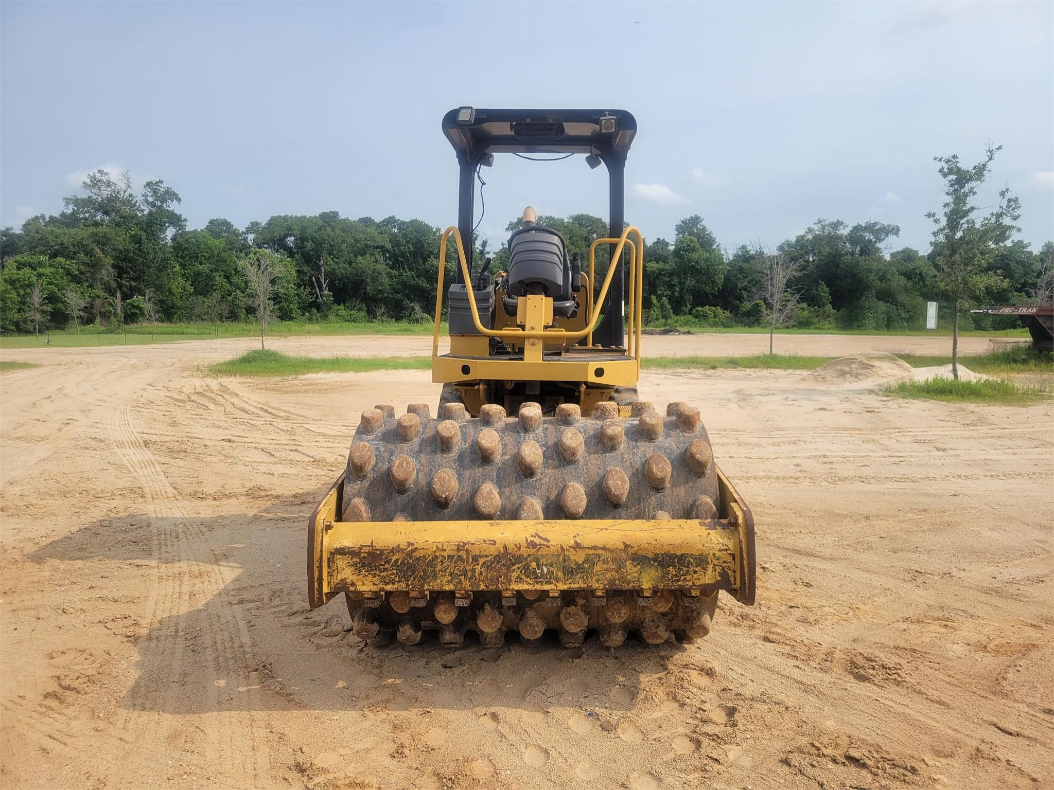 2008 CATERPILLAR CP-433E - Image 2
